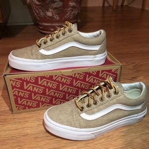✨BRAND NEW✨ Vans Old Skool  - Washed Canvas